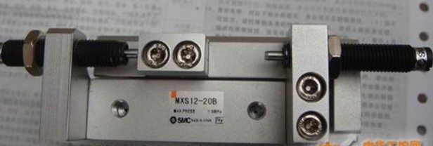 MXQ16-100  日本SMC滑臺氣缸，電氣數據