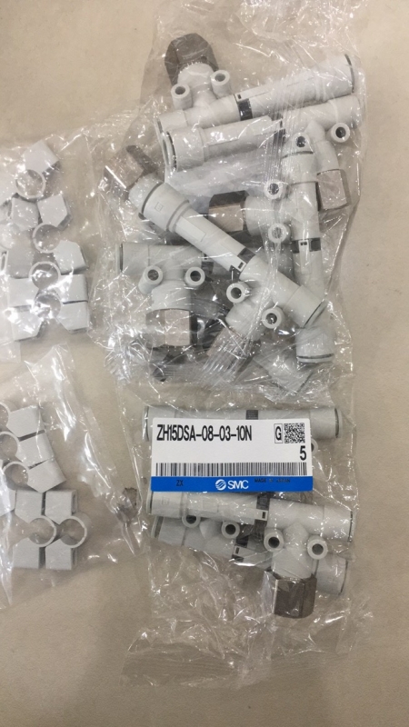 新款SMC真空發(fā)生器ZH13BSA-08-10內置消聲器